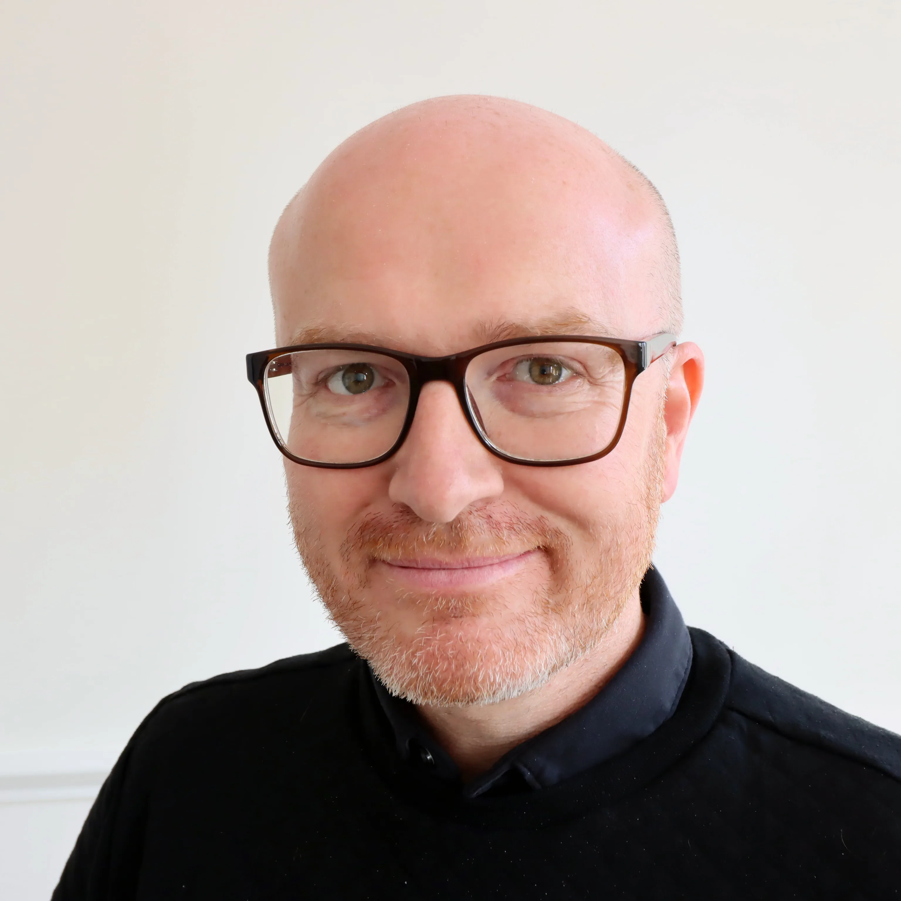 Headshot of Dennis Rogers