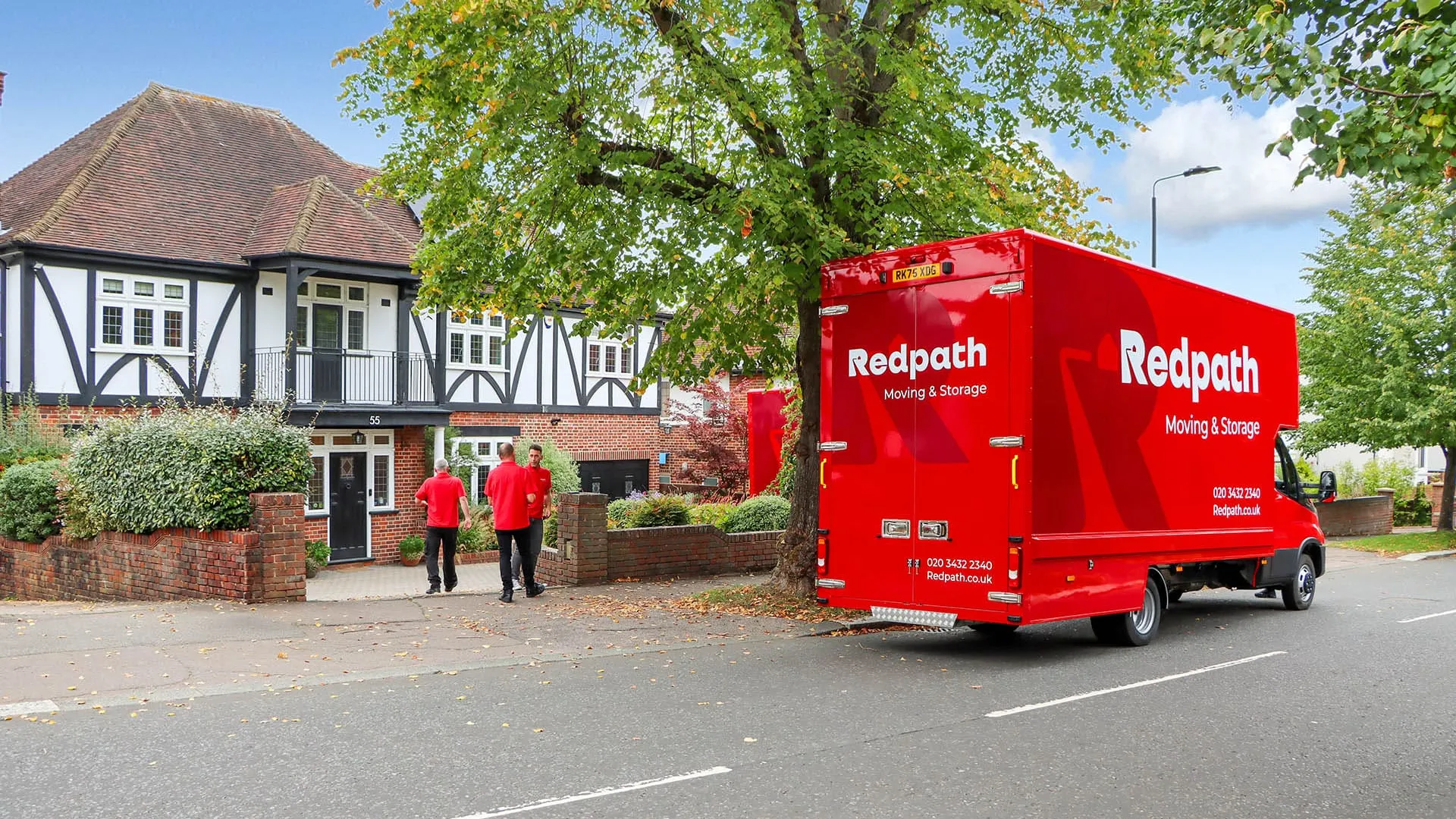 Redpath Settling-In team arriving with truck in a London home
